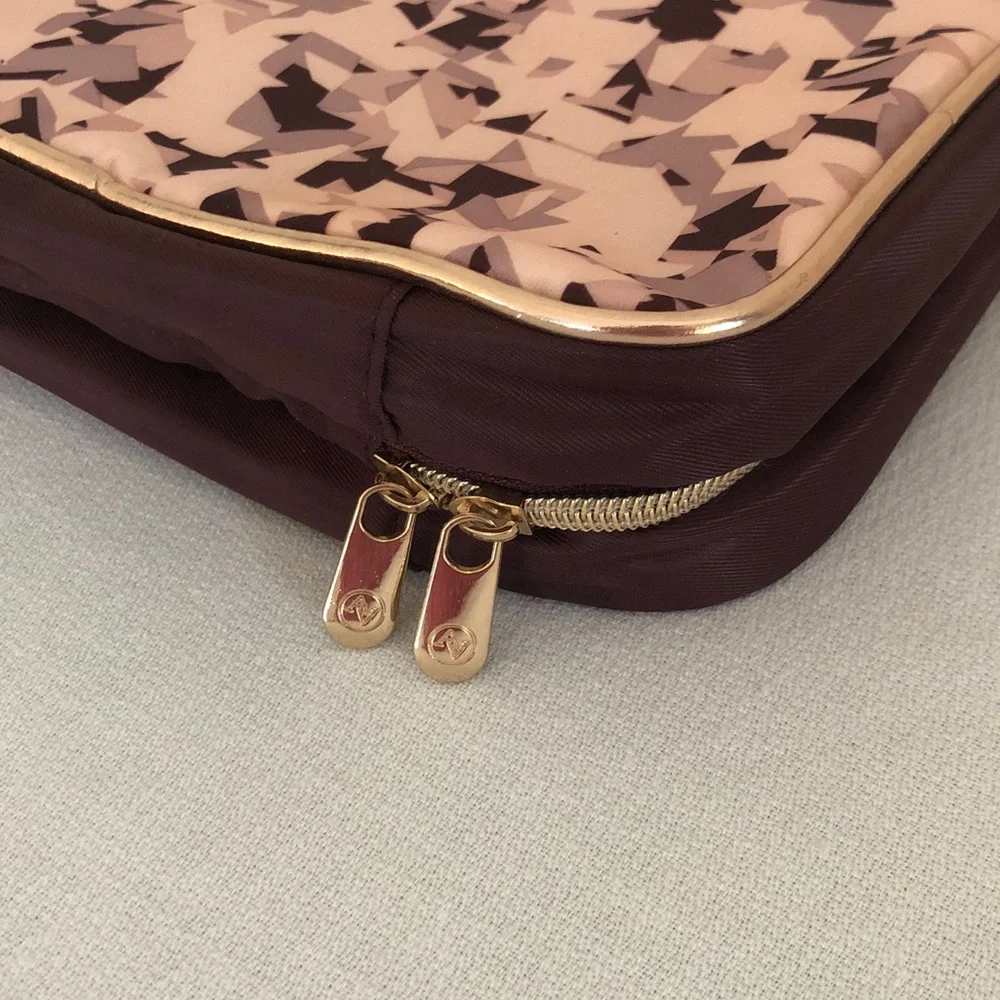 Adrienne Vittadini Cosmetic Bag
